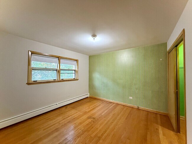 Building Photo - 2631 N 74th Ave