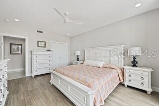 Building Photo - 1 Beach Drive SE Unit 1614