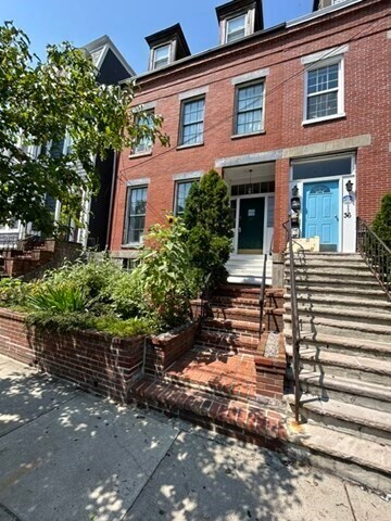 Primary Photo - 34 Princeton St