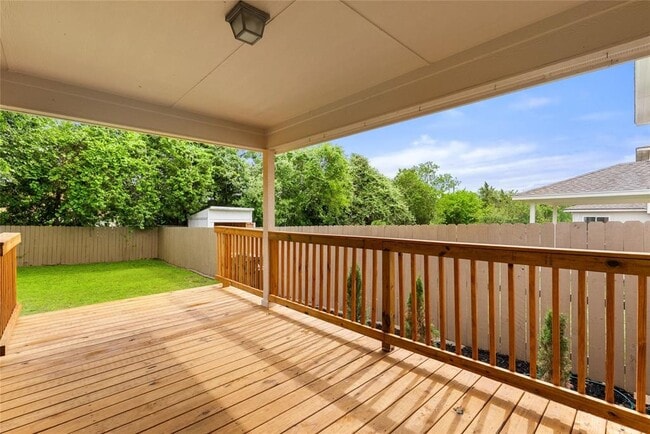 Building Photo - 437 Sweet Leaf Ln