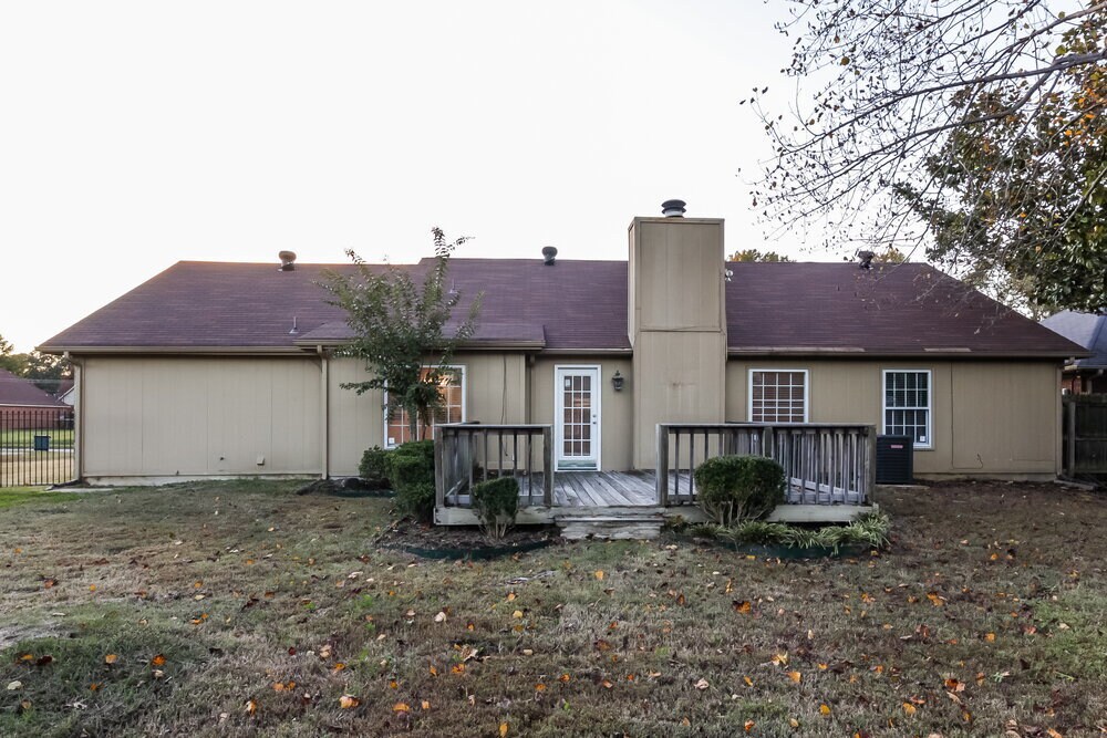 Building Photo - 4134 Glenroy Dr