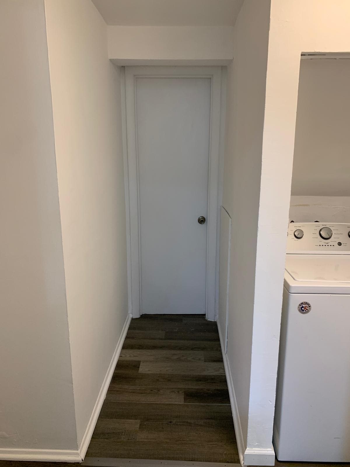 Building Photo - 4807 Poplar Dr