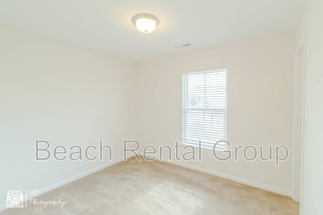 Building Photo - 1412 Boker Rd