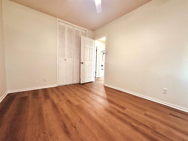 Building Photo - 7517 Eastcrest Dr