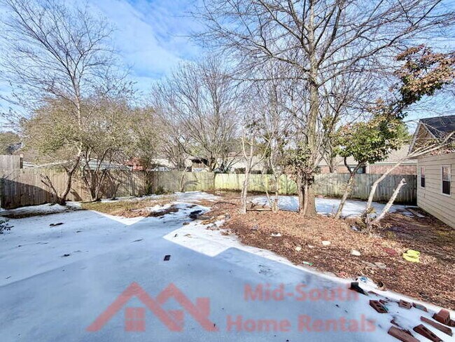 Building Photo - 7288 Hollorn Ln