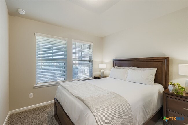 Building Photo - 3141 Charyn Wy