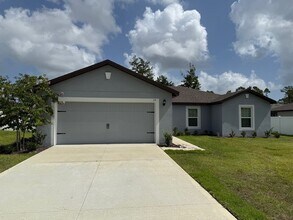 Building Photo - Stunning Brand-New 3 Bedroom+Den Home in P...