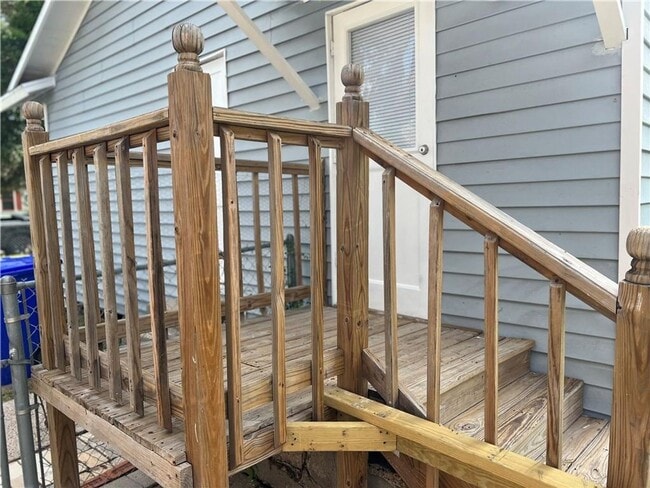 Building Photo - 1749 Bernandino St