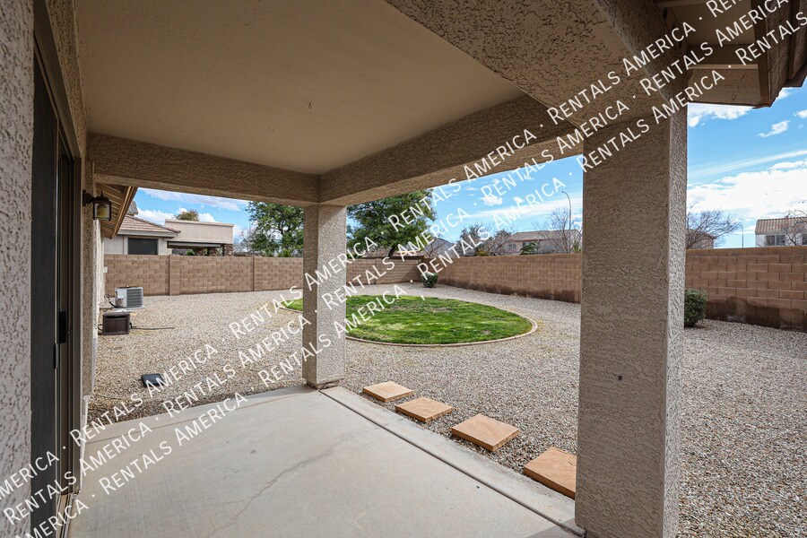 Building Photo - 6718 S Garnet Way