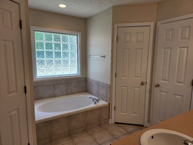 Building Photo - Garrett Pines Subdivision