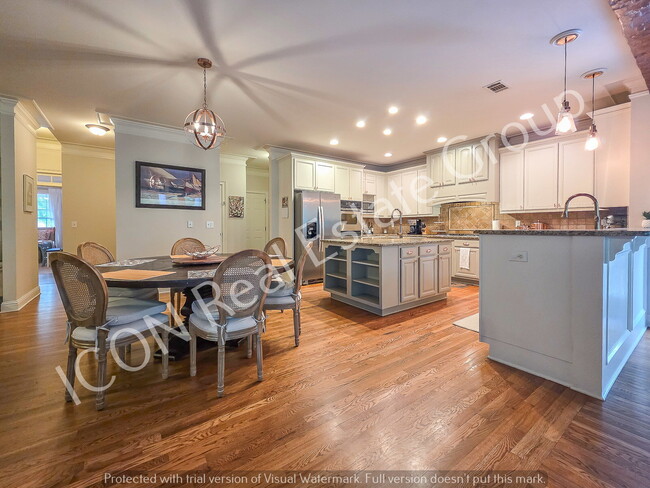 Building Photo - 5/5 Executive Home in Canton-Ranch on full finished basement!