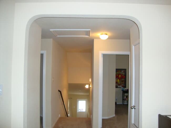 Building Photo - Solana Ridge