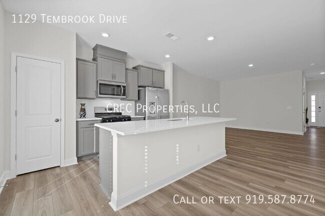 Building Photo - 1129 Tembrook Dr