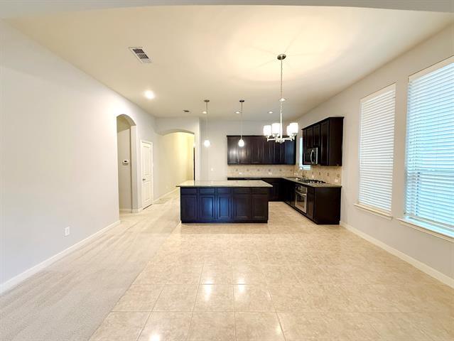 Building Photo - 10801 Sexton Dr