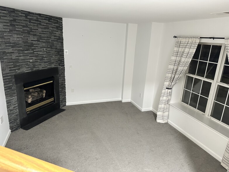 Building Photo - 1550 Northern Neck Dr