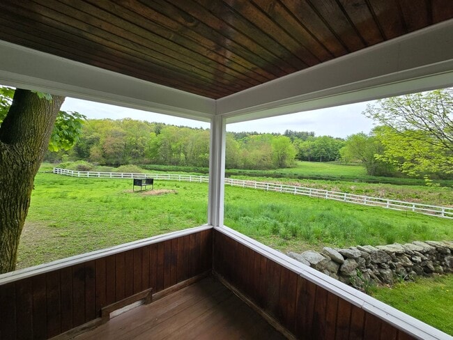 Building Photo - 25 Rockbottom Rd