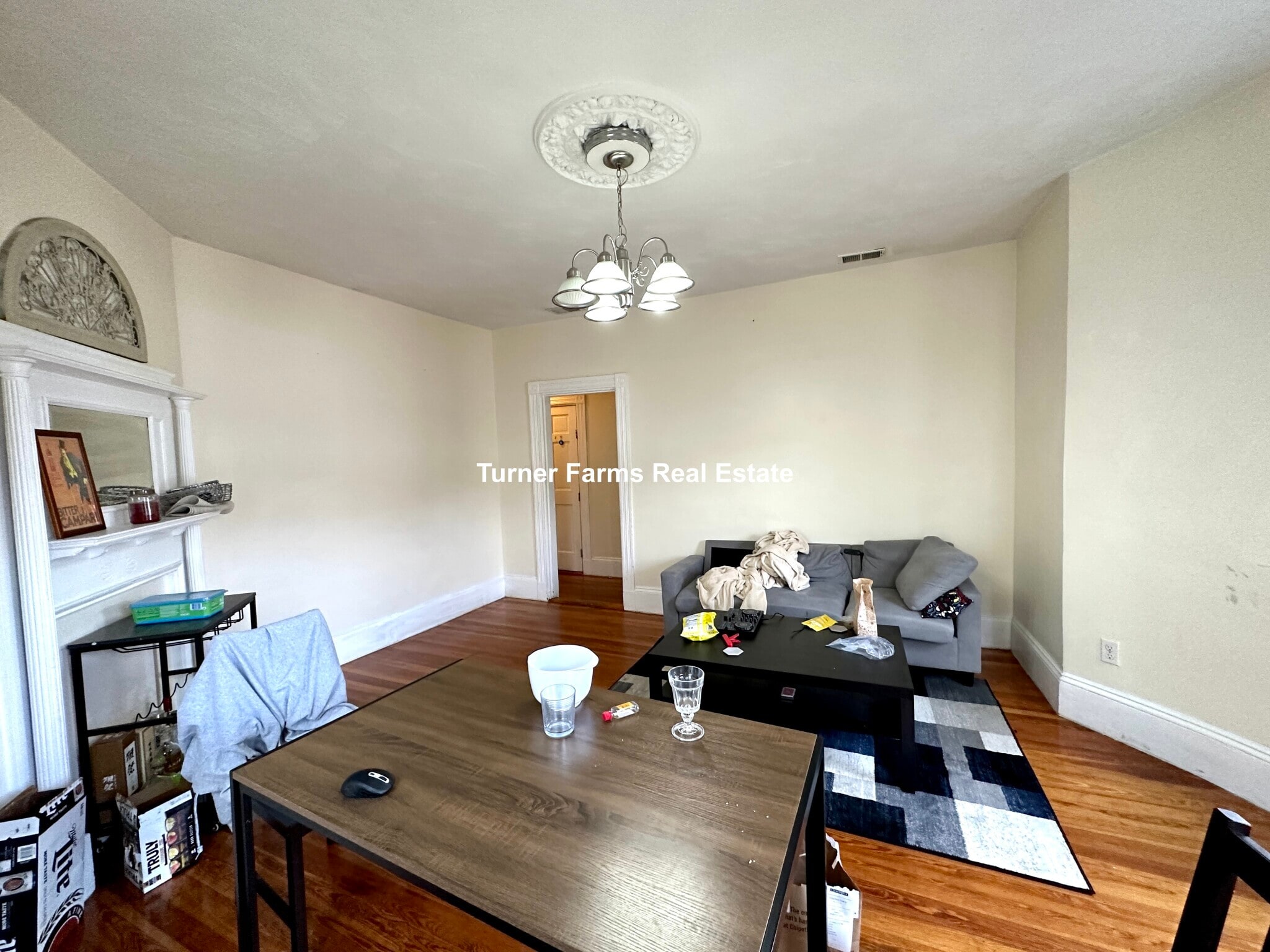 Building Photo - 8 Carmel St