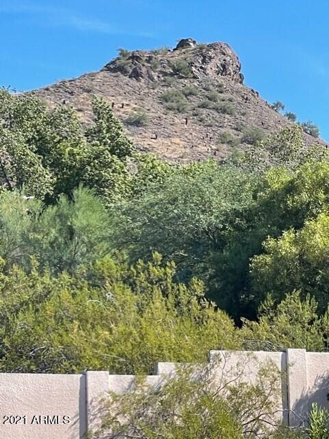 Building Photo - 1101 E Brook Hollow Dr