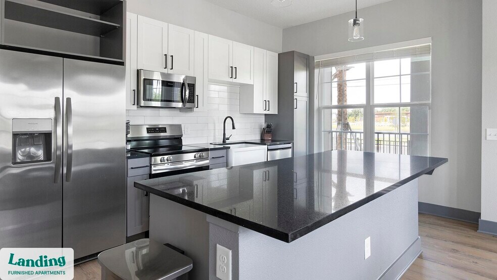 Building Photo - 14041 Hyatt Rd