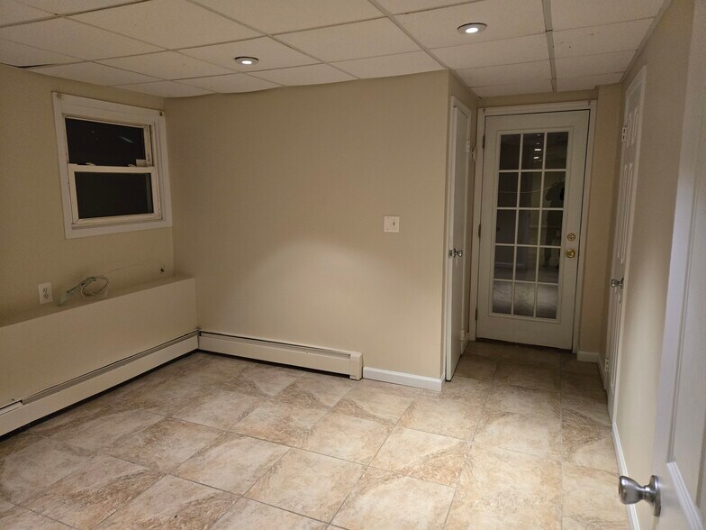 Building Photo - 34 2nd St