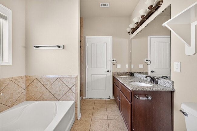 Building Photo - 23527 Jasmine Terrace Dr