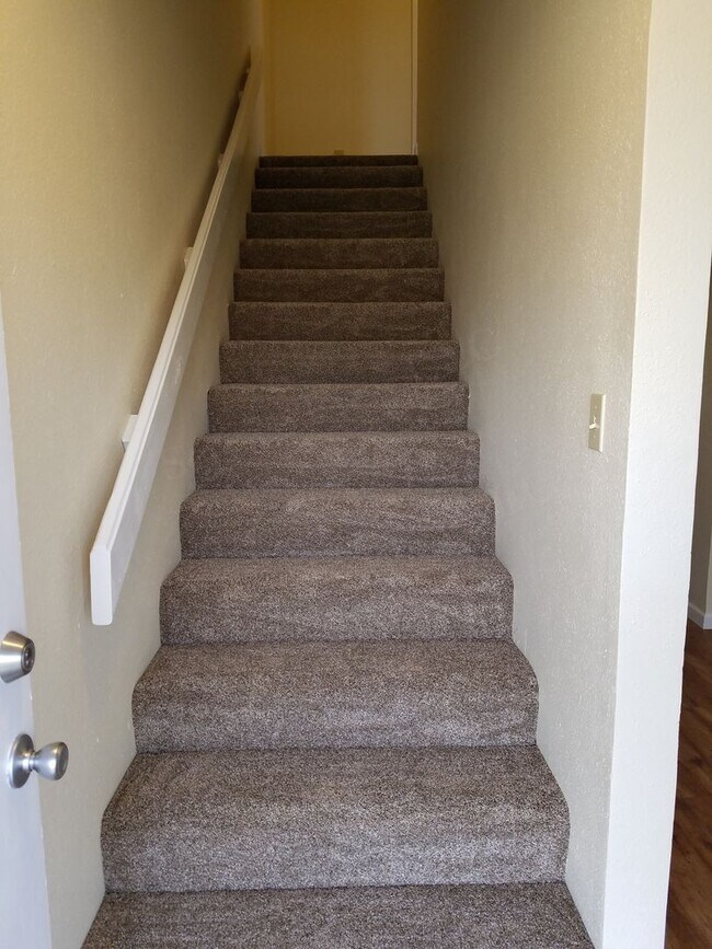 Building Photo - Dexter Grant Townhouses