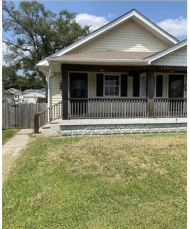 Primary Photo - 4006 E 10th St