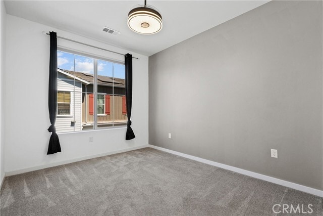 Building Photo - 105 Red Brick Dr