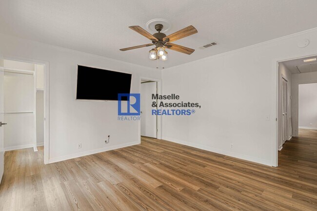 Building Photo - 3 Bed/2.5 Bath Townhouse in Timbers of Crossgates in Brandon