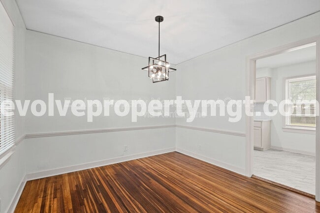 Building Photo - 1564 S Perkins Rd