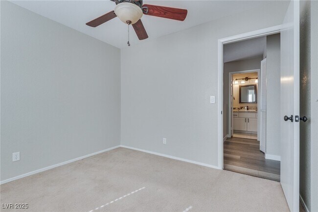 Building Photo - 2232 Chapman Hill Dr