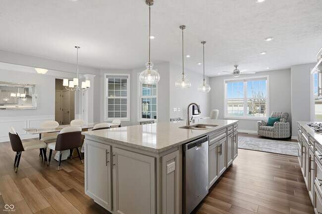 Building Photo - 16067 Loire Valley Dr