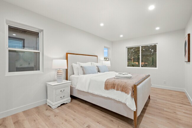 Building Photo - Gated Newport Coast 5BR w/ Pool Access