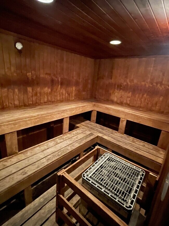 Building Photo - 440 N Wabash Ave