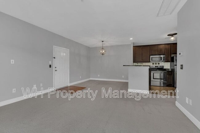 Building Photo - 4846 Bevendean Dr