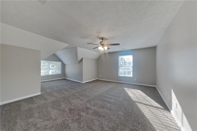 Building Photo - 3069 Commons Crossing