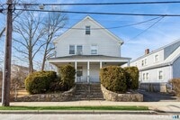 Building Photo - 18 Parker Ave