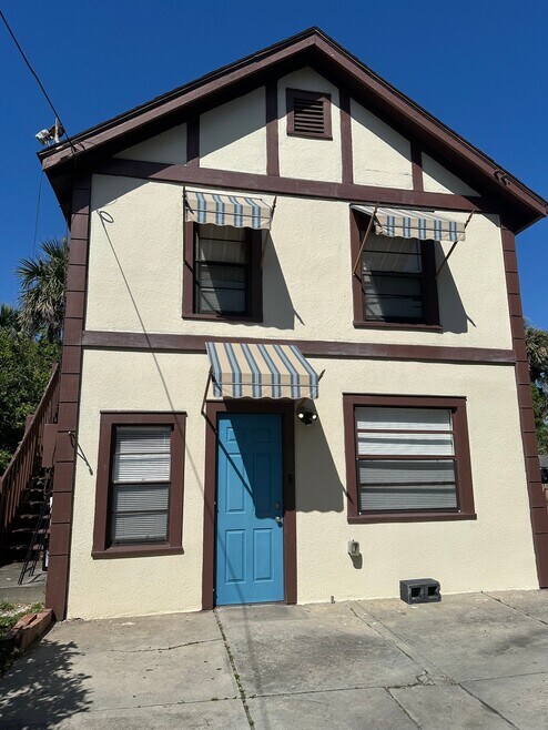 Building Photo - 919 N Grandview Ave