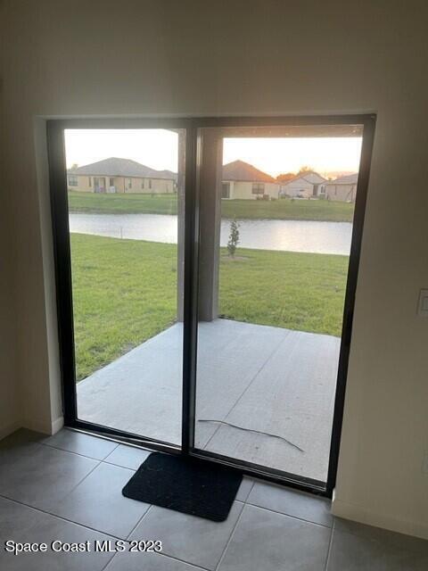 Building Photo - 7438 Tourmaline Dr