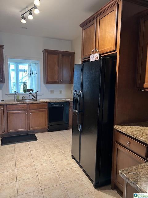 Building Photo - 40 Hillside Ct S