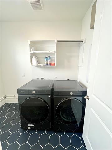 Building Photo - 2845 Epping Wy