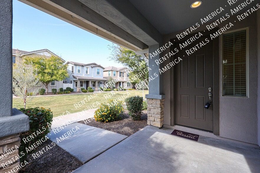 Building Photo - 2264 S Wallrade Ln