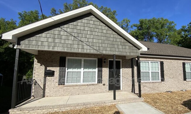 Primary Photo - 252-254 Highland Avenue - 254