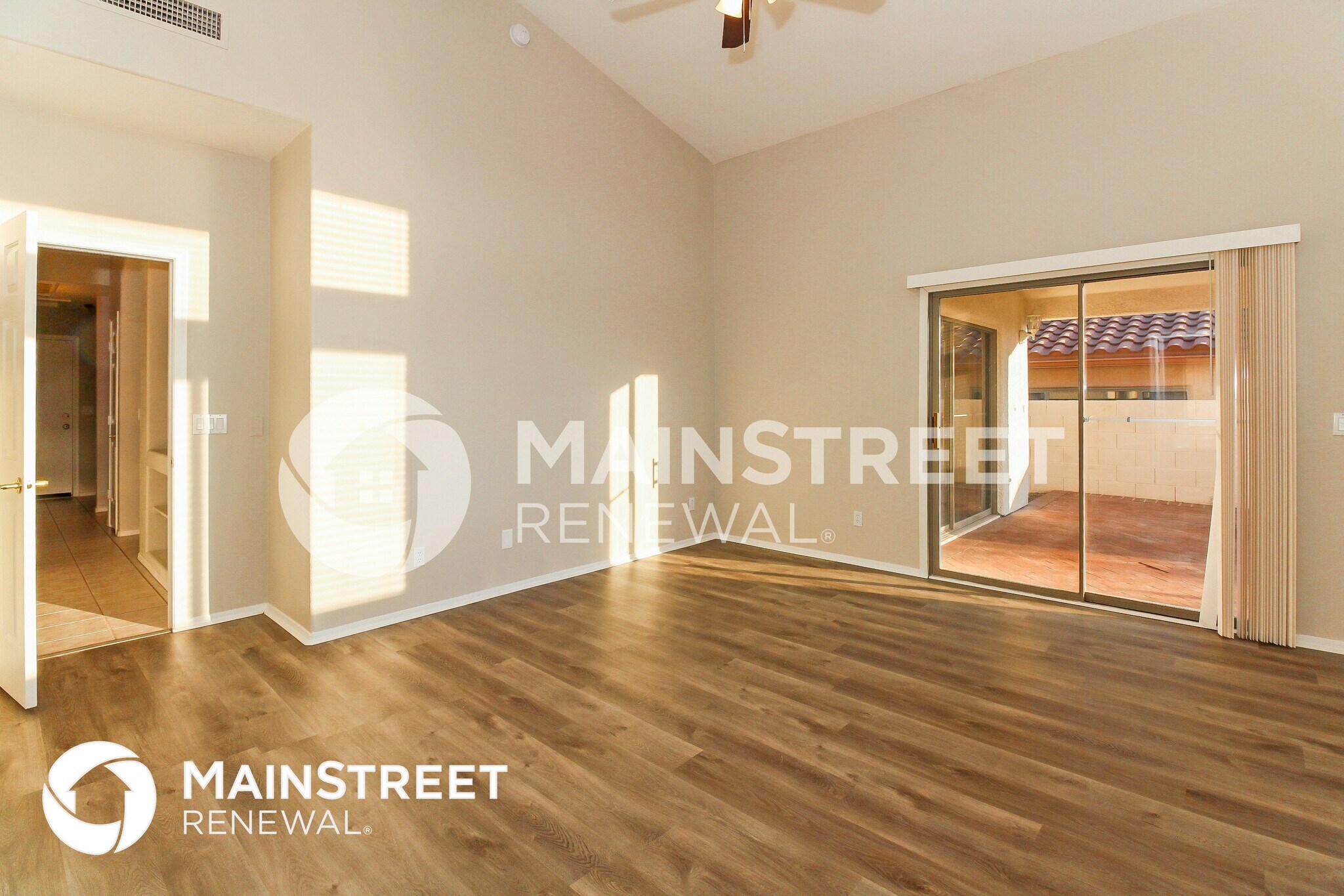 Building Photo - 11151 N Desert Flower Dr