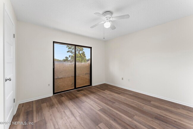 Building Photo - 2125 Florida Blvd