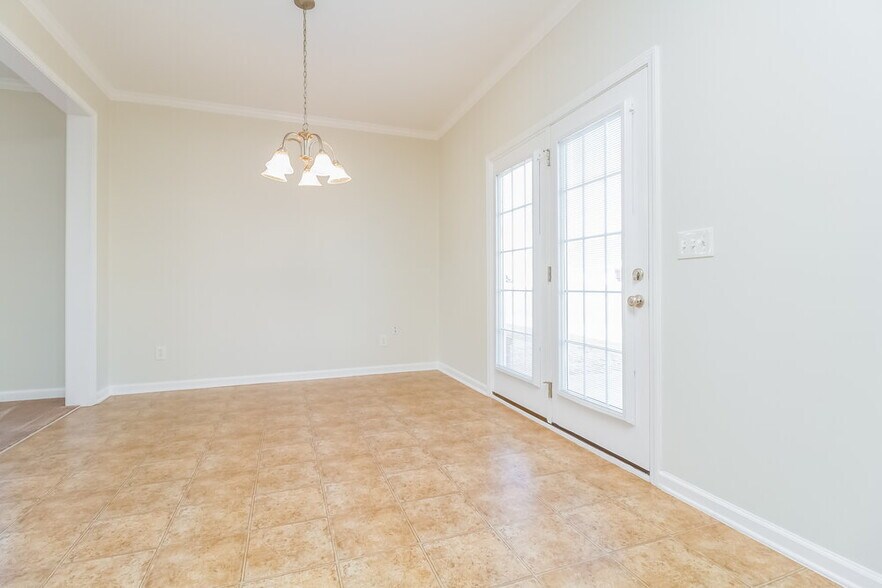 Building Photo - 3432 Hamberton Cir