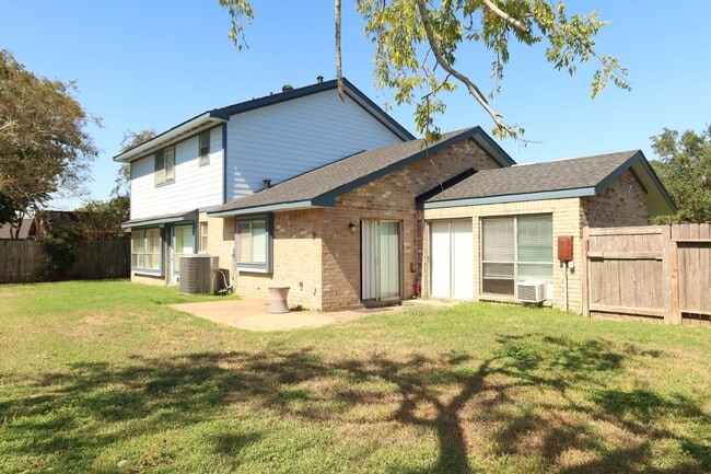 Building Photo - 3418 Big Horn Ct
