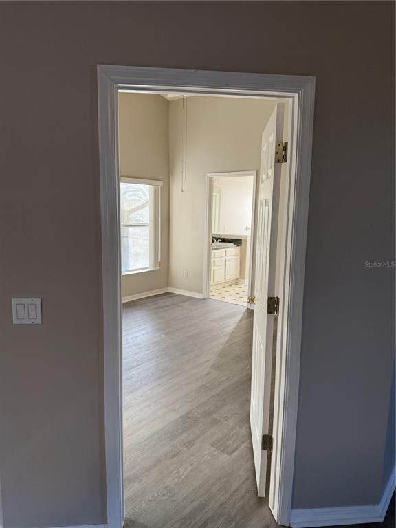 Building Photo - 13642 Emeraldview Dr