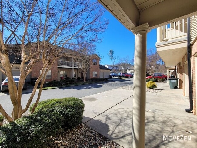 Building Photo - 6525 Quarterbridge Ln