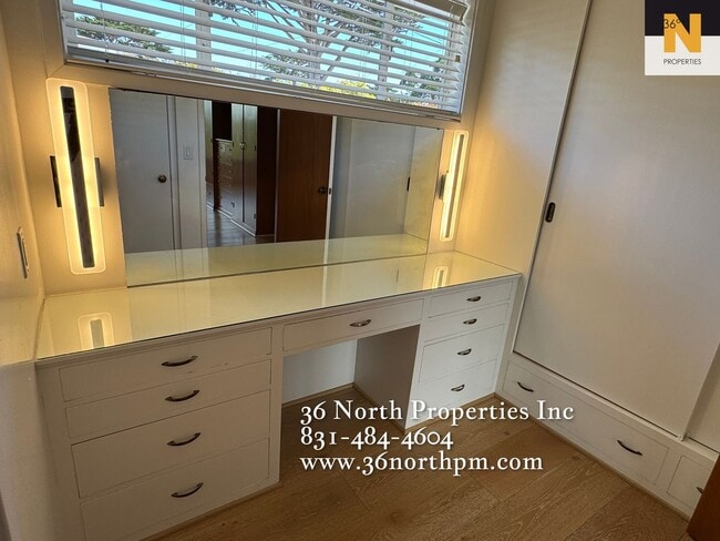 Building Photo - Hatton Fields Retreat with Guest Suite and...